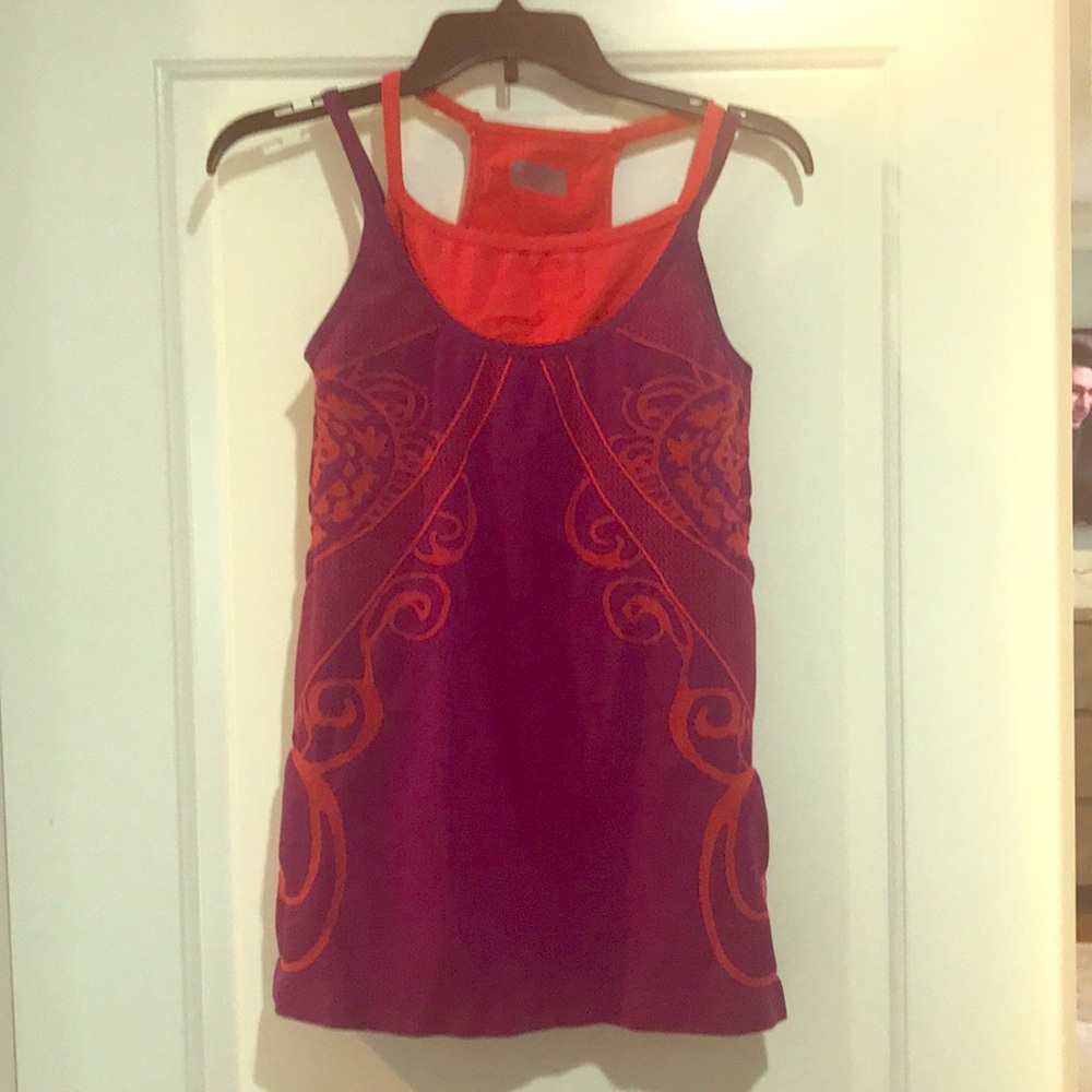 Yoga top